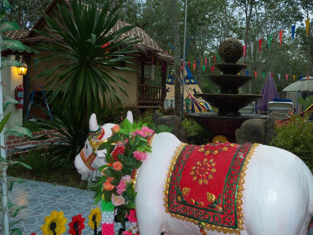 Soodsoi Resort Nai Yang Beach Buitenkant foto